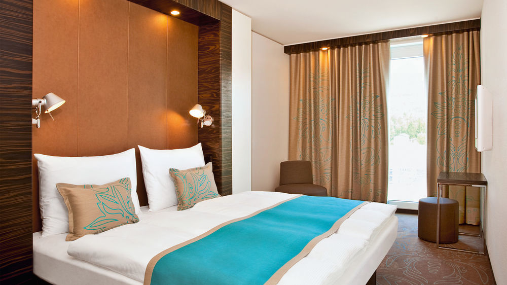 Motel One Muenchen-Garching Garching bei München Exterior photo